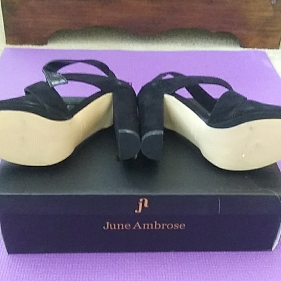 Brand New June Ambrose Party Heels - Picture 4 of 5